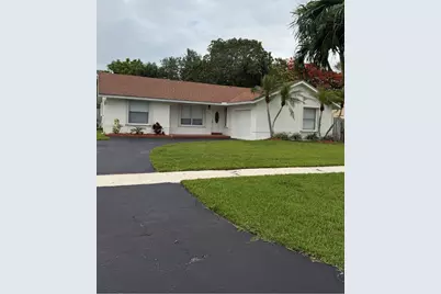 9209 Southampton Place, Boca Raton, FL 33434 - Photo 1