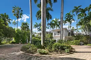 6000 N Bay Rd, Miami Beach, FL 33140 - Photo 1