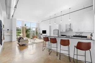 180 NE 4th Ave, Delray Beach, FL 33483 - Photo 1
