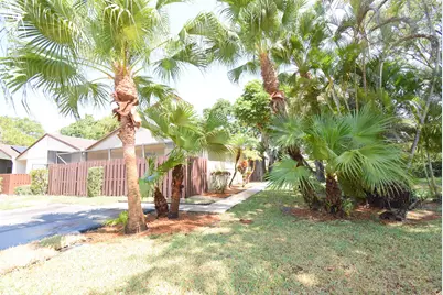 11667 Timbers Way, Boca Raton, FL 33428 - Photo 1