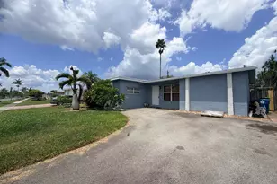 8381 NW 28th Pl, Sunrise, FL 33322 - Photo 1