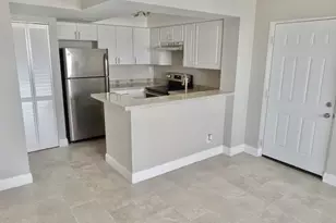 738 Executive Center Dr, West Palm Beach, FL 33401 - Photo 1