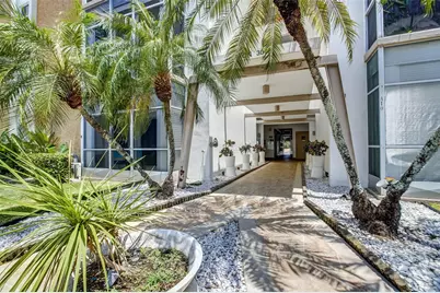 3040 NE 16th Ave, Unit #307, Oakland Park, FL 33334 - Photo 1