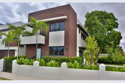 1290 NE 35 Street, Unit #1290, Oakland Park, FL 33334 - Photo 1