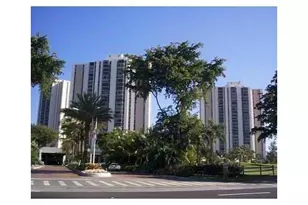 20301 W Country Club Dr, Aventura, FL 33180 - Photo 1