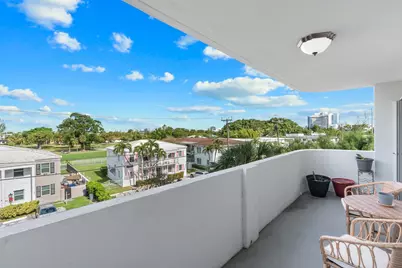 130 S Shore Drive #A4, Miami Beach, FL 33141 - Photo 1