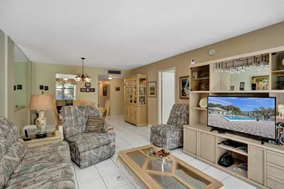 2999 NW 48th Avenue #142, Lauderdale Lakes, FL 33313 - Photo 1