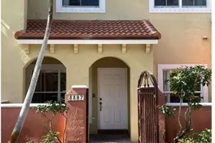 3387 Merrick Ct, Pompano Beach, FL 33063 - Photo 1