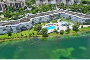 877 NE 195th St, Miami, FL 33179 - Photo 1