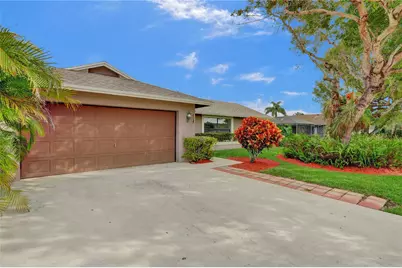 104  Parkwood Dr, Royal Palm Beach, FL 33411 - Photo 1