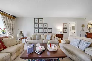 905 Cypress Terrace, Pompano Beach, FL 33069 - Photo 1