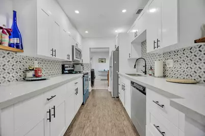 1317 NE 25th Street, Pompano Beach, FL 33064 - Photo 1