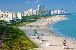 6039 Collins Ave, Miami Beach, FL 33140 - Photo 1