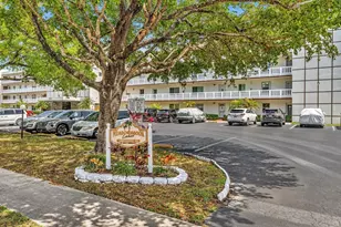 1025 SE 4th Ave, Dania Beach, FL 33004 - Photo 1