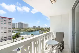 3113 S Ocean Dr, Hallandale Beach, FL 33009 - Photo 1