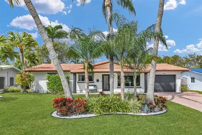 739 SE 9th Avenue, Deerfield Beach, FL 33441 - Photo 1