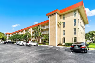 3150 NE 48th Ct, Unit #206, Lighthouse Point, FL 33064 - Photo 1