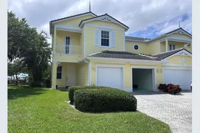 1106 Mariner Bay Boulevard #4, Fort Pierce, FL 34949 - Photo 1