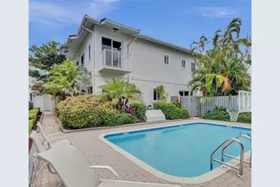 1744 NE 9th Street, Fort Lauderdale, FL 33304 - Photo 1