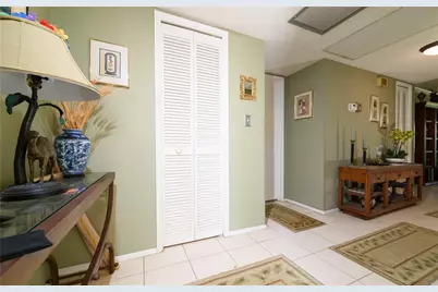 545 Oaks Lane #310, Pompano Beach, FL 33069 - Photo 1