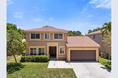 10772 SW 14th Place, Davie, FL 33324 - Photo 1