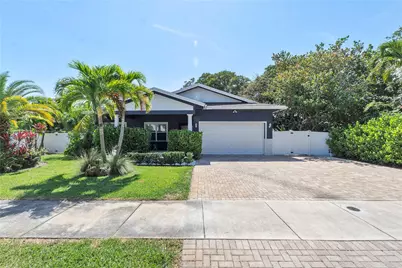 3337 NE 10th Avenue, Oakland Park, FL 33334 - Photo 1