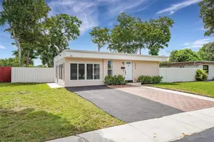 7802 NW 75th Ave, Tamarac, FL 33321 - Photo 1