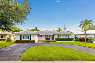 1911 NE 41st St, Oakland Park, FL 33308 - Photo 1