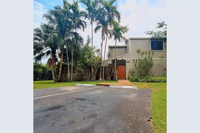 734 NW 132nd Terrace, Plantation, FL 33325 - Photo 1