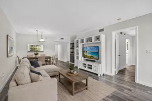 260 NW 67th St, Boca Raton, FL 33487 - Photo 1
