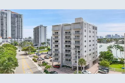 95 N Birch Road #601, Fort Lauderdale, FL 33304 - Photo 1