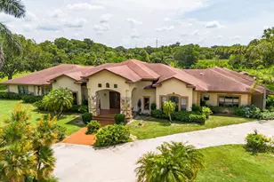 2085 SE 4th St, Okeechobee, FL 34974 - Photo 1