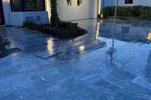 5641 Bayview Dr, Fort Lauderdale, FL 33308 - Photo 1