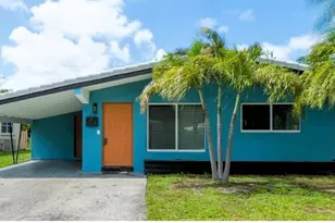 361 NE 43rd Ct, Oakland Park, FL 33334 - Photo 1