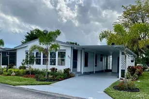 927 Sun Acres Ln, Boynton Beach, FL 33436 - Photo 1