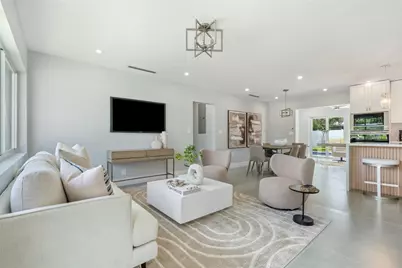 324 NE 28th Street, Wilton Manors, FL 33334 - Photo 1