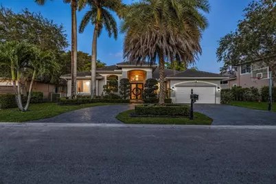 385 NW 118th Avenue, Coral Springs, FL 33071 - Photo 1