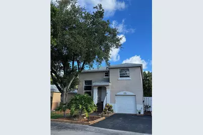 4190 SW 70th Terrace, Davie, FL 33314 - Photo 1