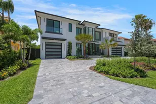 948 Banyan Dr, Delray Beach, FL 33483 - Photo 1