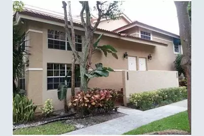 6542 Via Regina #11, Boca Raton, FL 33433 - Photo 1