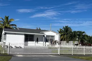 2503 Wiley St, Hollywood, FL 33020 - Photo 1