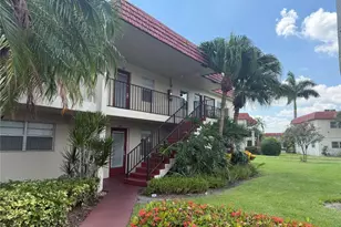 32 Abbey Ln, Delray Beach, FL 33446 - Photo 1