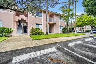 3221 Sabal Palm Manor, Hollywood, FL 33024 - Photo 1