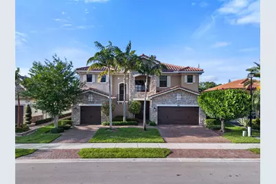 9811 Lakeview Lane, Parkland, FL 33076 - Photo 1