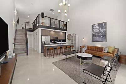 410 NE 36th Street #10, Oakland Park, FL 33334 - Photo 1