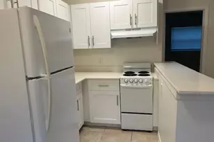 101 NE 41st St, Oakland Park, FL 33334 - Photo 1