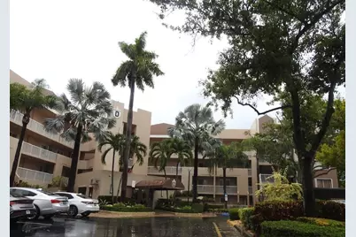 7641 Granville Drive #209, Fort Lauderdale, FL 33321 - Photo 1
