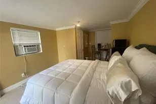 2160 NE 1st Ave, Pompano Beach, FL 33060 - Photo 1