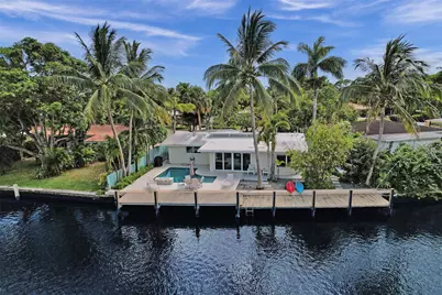 2149 NE 27th Drive, Wilton Manors, FL 33306 - Photo 1