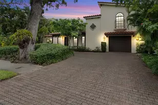 1022 SE 12th Way, Fort Lauderdale, FL 33316 - Photo 1